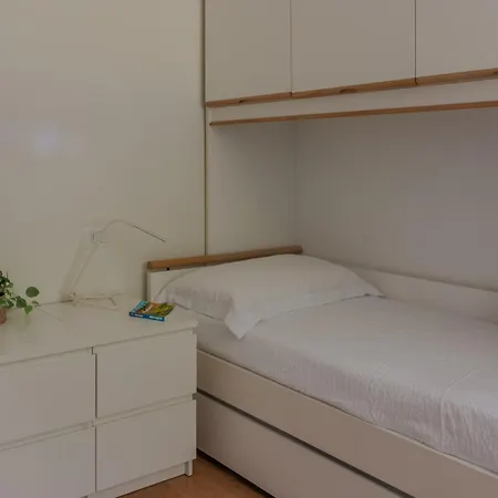 La Maison Du Apartment *